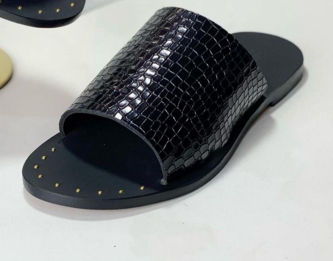 Luxury Men’s Leather Slide Sandals | Croc-Texture Finish